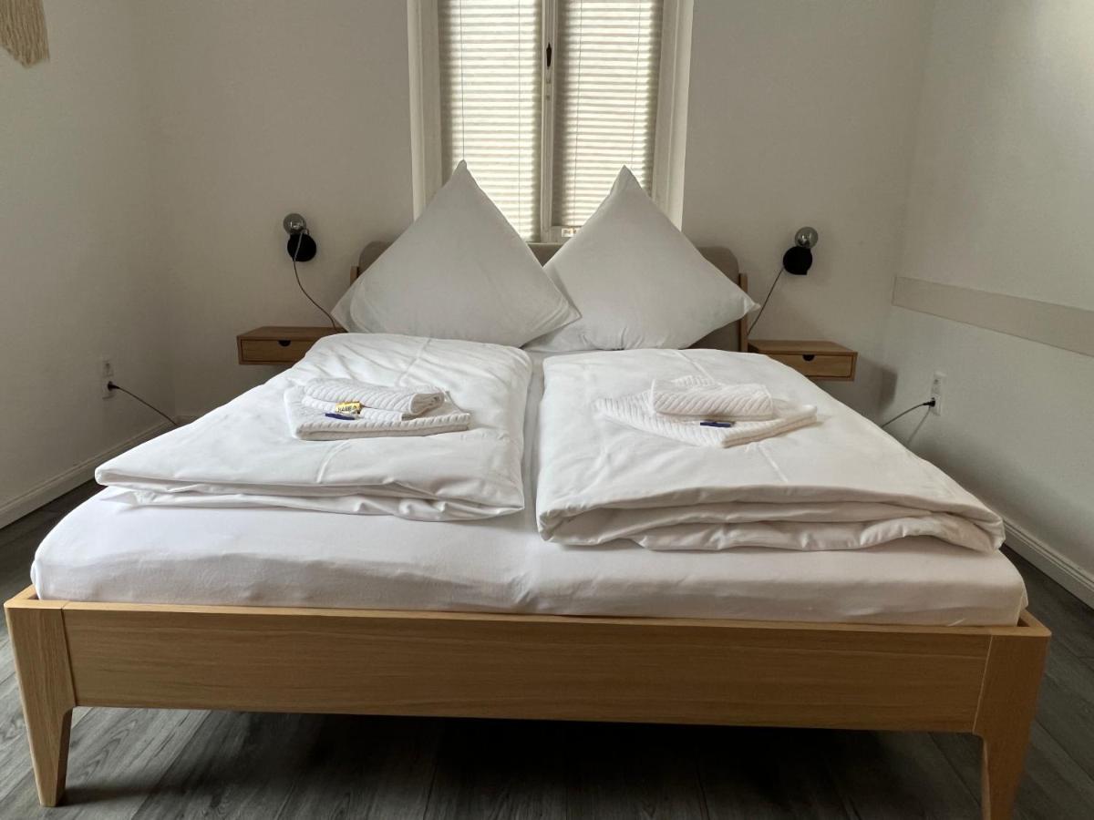 דירות סנקט אלדגונד Direkter Moselblick I Altbau I 4 Personen I Terrasse מראה חיצוני תמונה